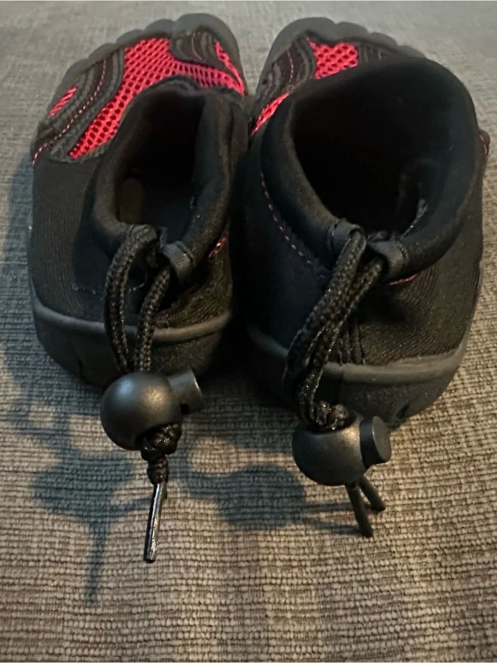 Easy USA hard sole water shoes. Kids size 13. Black and red.